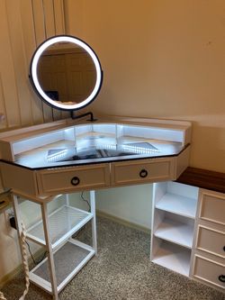 Corner Vanity Table with LED Lighting