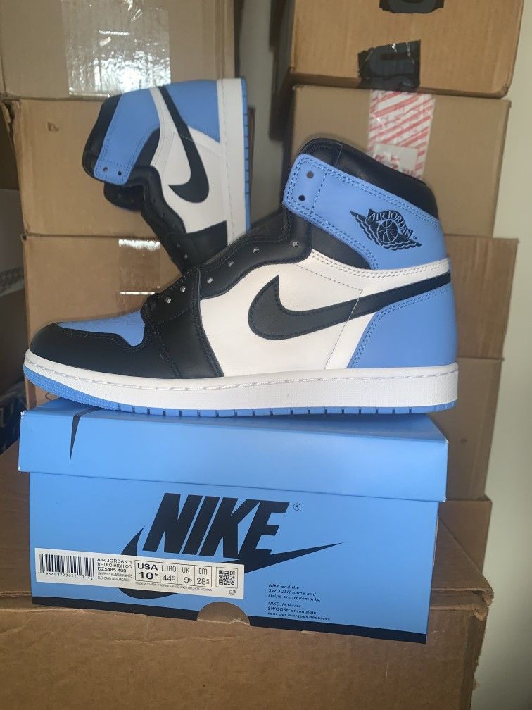 Brand New Men's Air Jordan Retro 1 High OG Unc Toe Size 10.5