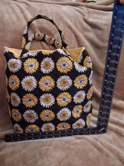 Flower duffel bag