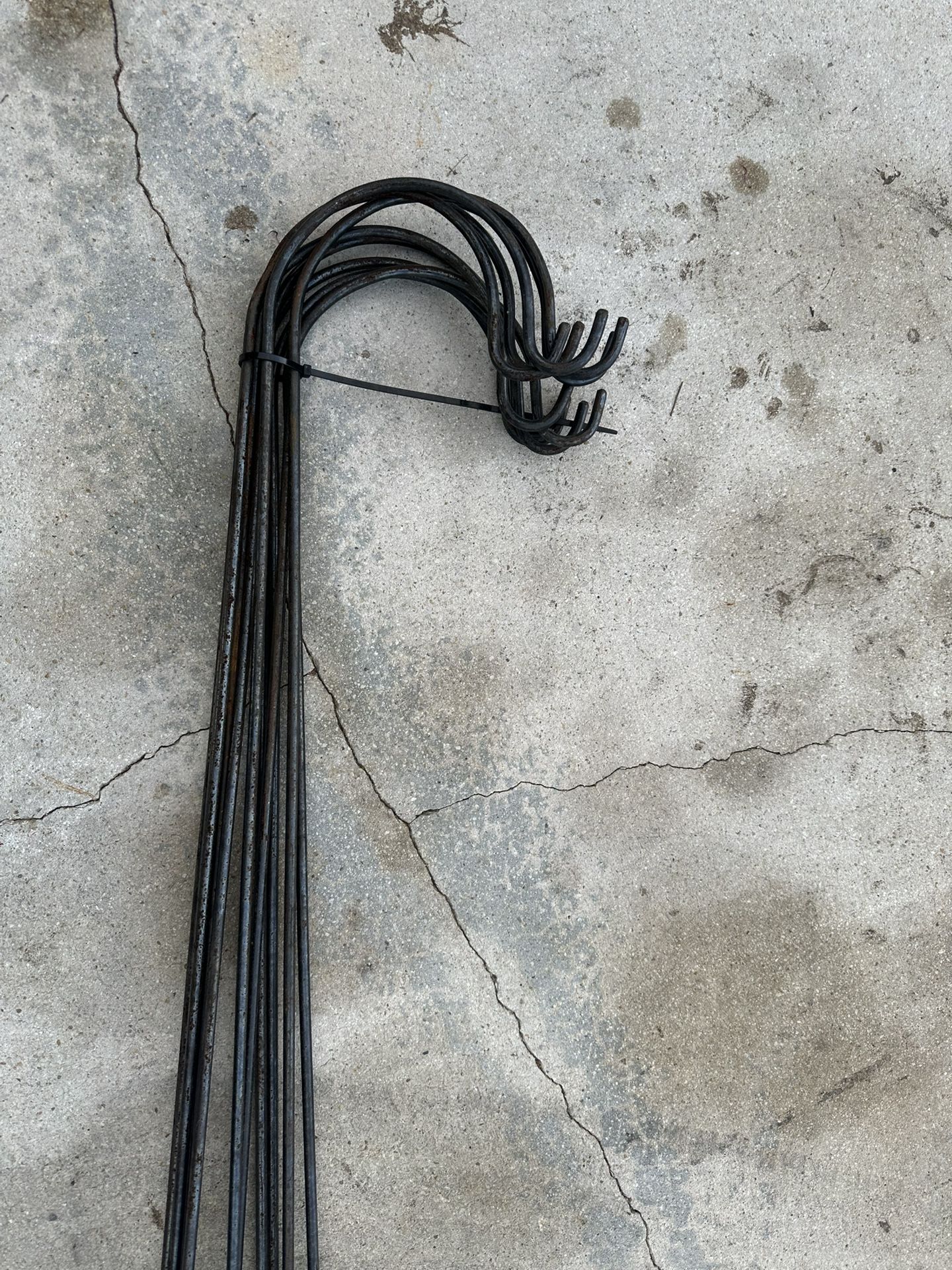 Metal Plant Hangers (10)