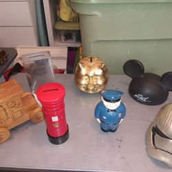 Lot Of Miscellaneous Banks