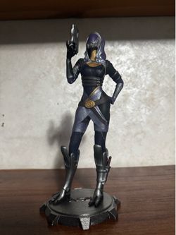 Custom Mass Effect Tali'Zorah Figure