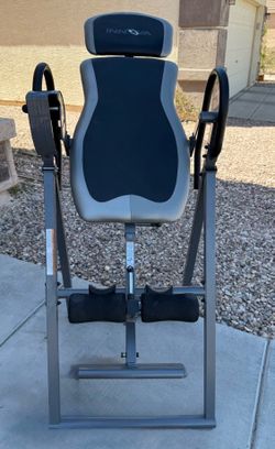 Inversion table