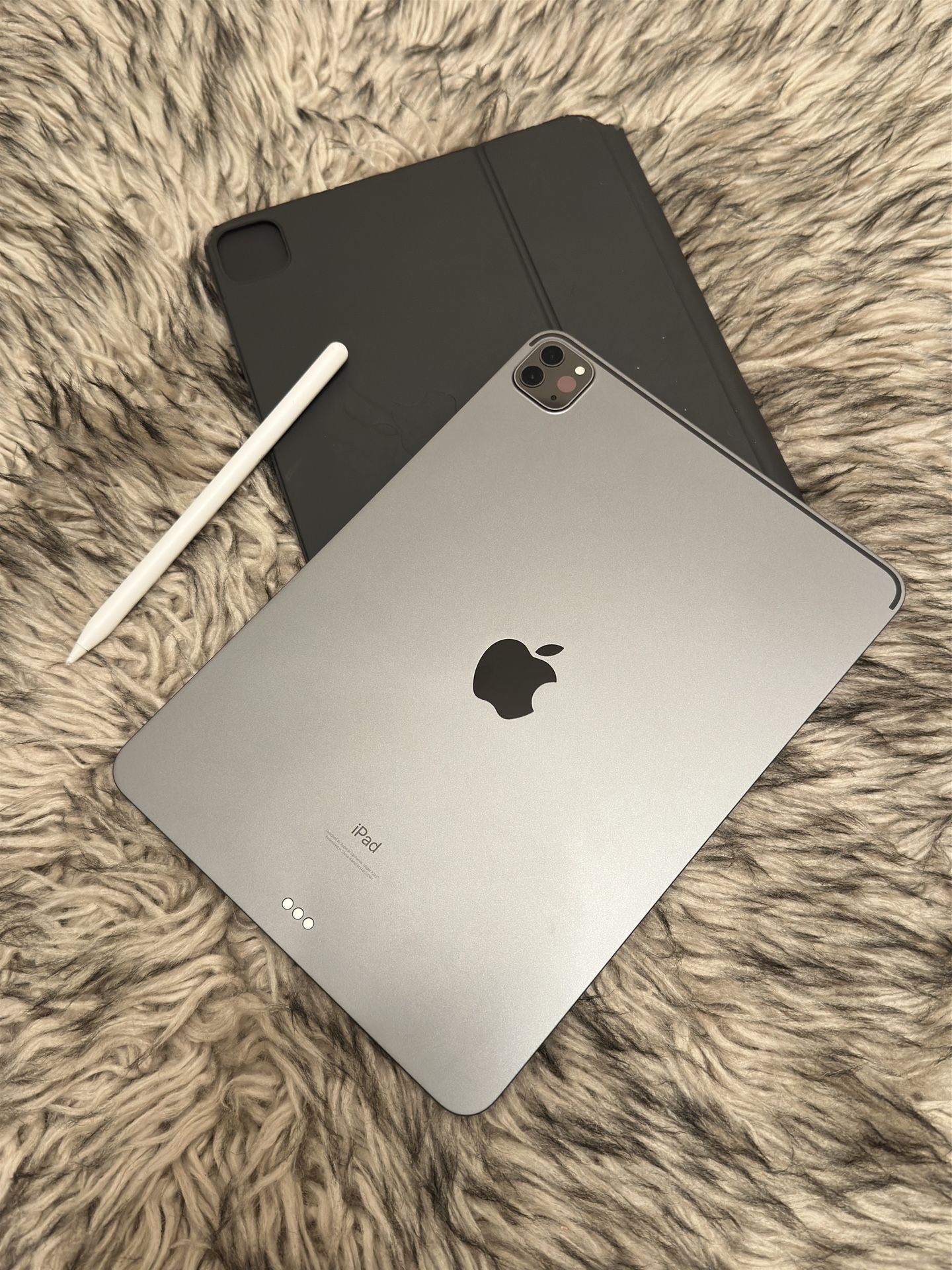 iPad Pro 11β 3rd generation M1 Chip 128GB WIFI + Apple Magic Keyboard & Apple Pencil 2nd | Bundle