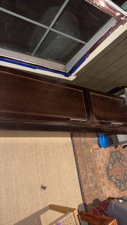 Kitchen cabinet