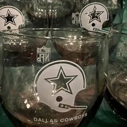 VINTAGE DALLAS COWBOYS NFL 1972 CHAMPIONS GLASSWARE 