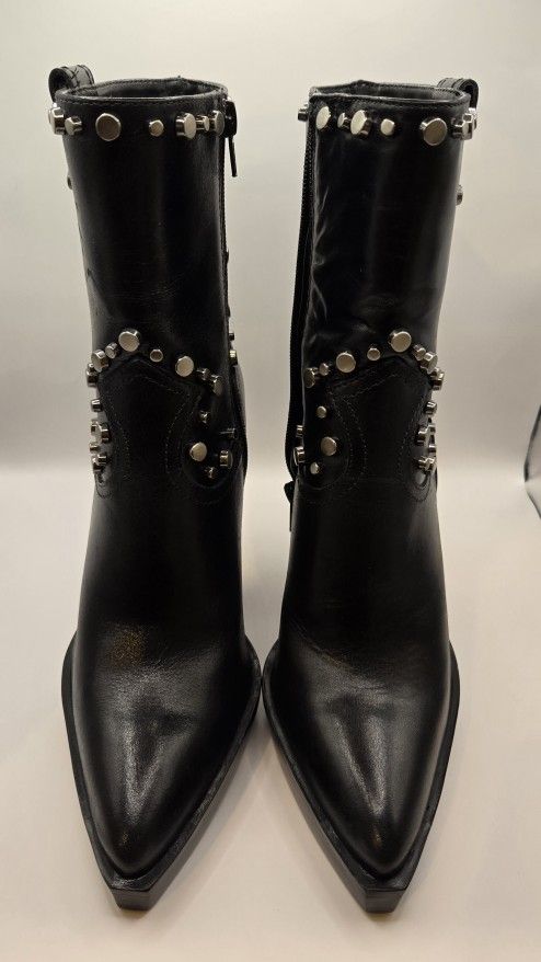 Vince Camuto Black Leather Boots Size 7.5 Original Brand.