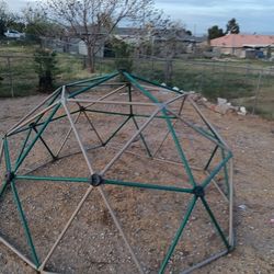 Geodome climbing gymnasium 5ft