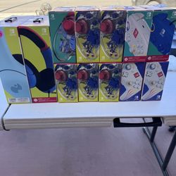 Nintendo Switch Controllers And headsets