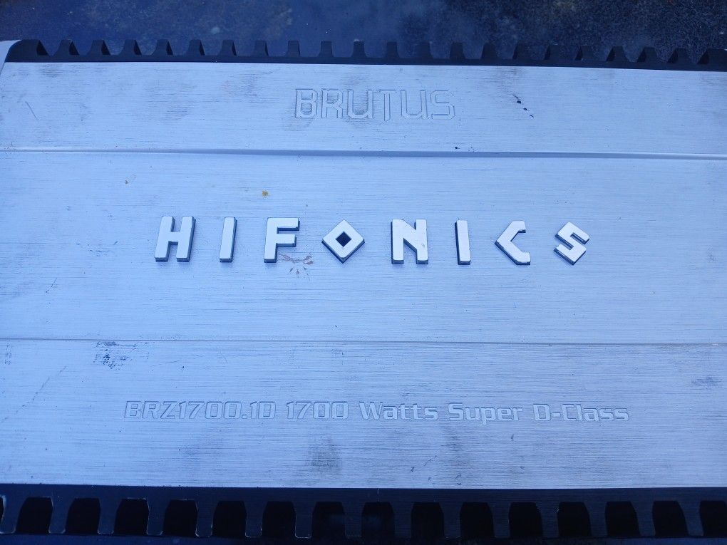 Bass Amplifier Hifonics 1700 Watts