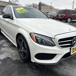 2017 Mercedes Benz C300 4 Matic 