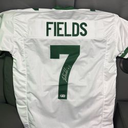 Justin Fields Signed Jersey – Beckett Witness Certified – XL – New