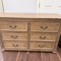 6 Drawer Dresser 