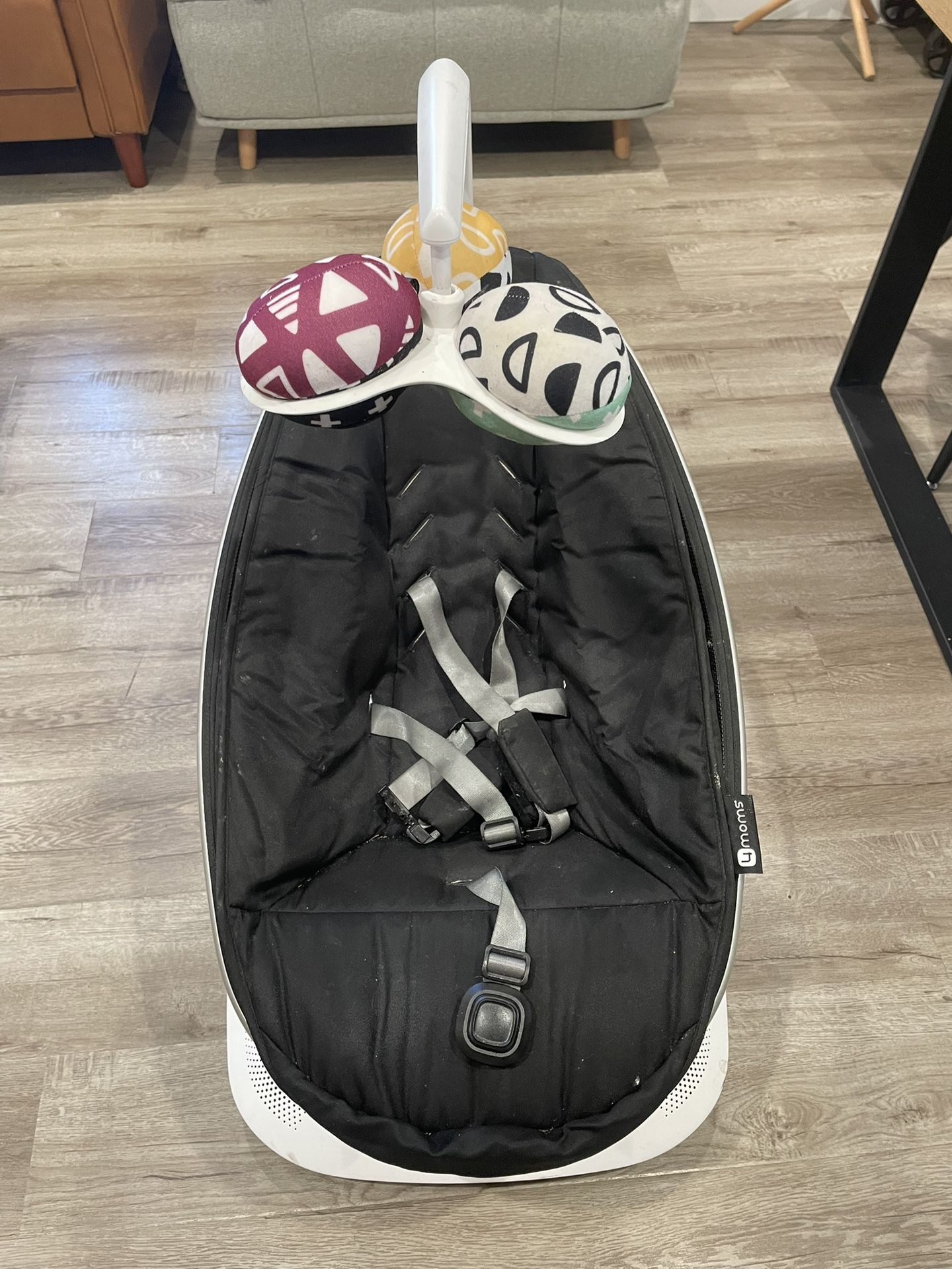 4moms MamaRoo Multi-Motion Baby Swing