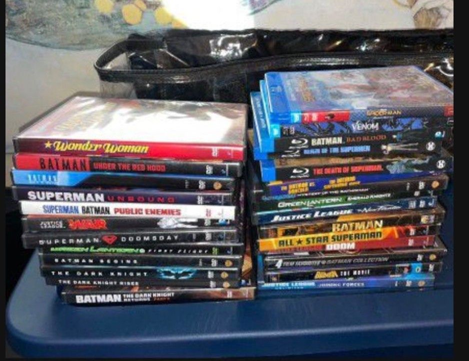 DC Comics Superhero Bundle