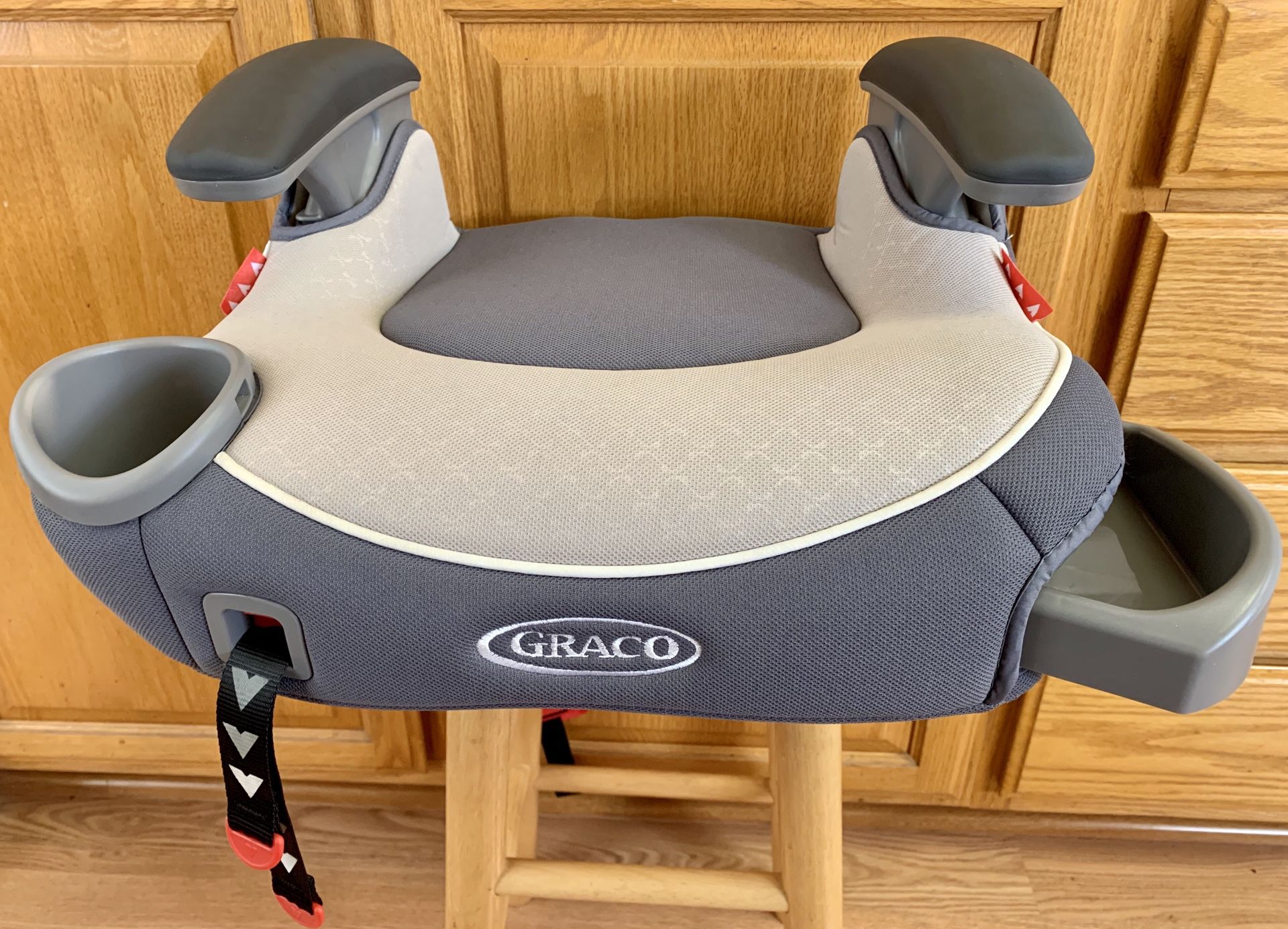Graco Affix Backless Booster Car Seat