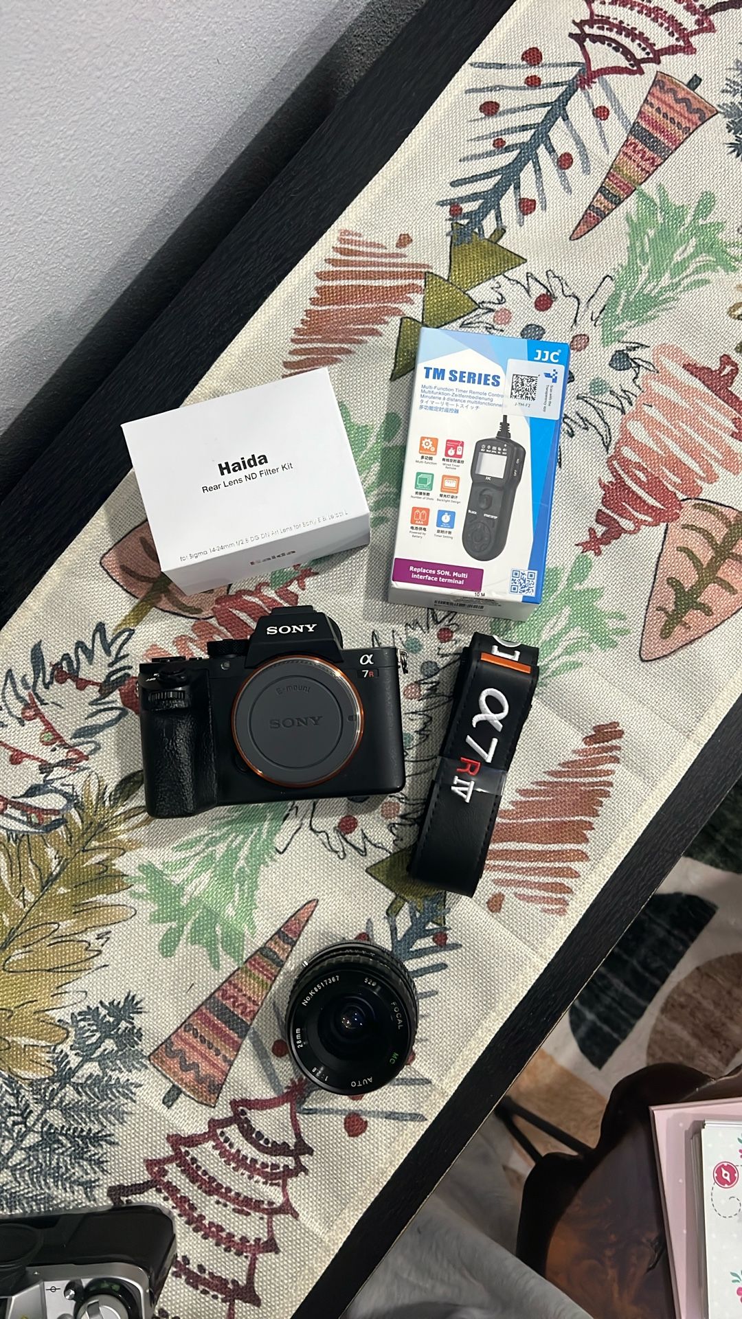 Sony A7RII Body + Accessories 