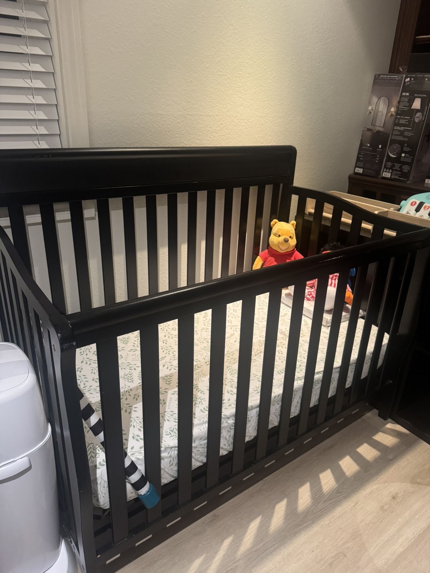 Baby Crib 