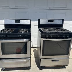 BLACK FRIGIDAIRE & BLACK WHIRLPOOL GAS STOVES IN GOOD CONDITION 