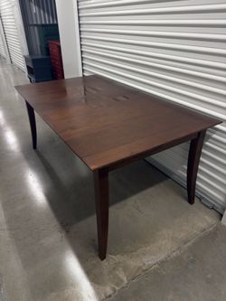 🚨Free delivery NJ / NJ dinner table with 6 chairs
