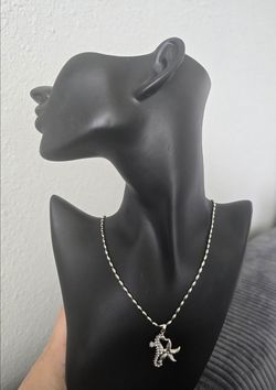Sea motives necklace
