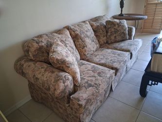Sofa in great shape