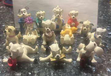 1996 McDonald's 101 Dalmatians Lot B 13 random toy figures [COPY]