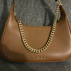 New Michael Kors Purse Only Used One Time