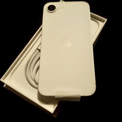Apple iPhone 16e 128GB 