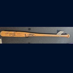 For Baseball Collectors Baltimore Orioles  Bat. Bate Del Equipo Baltimore Orioles.