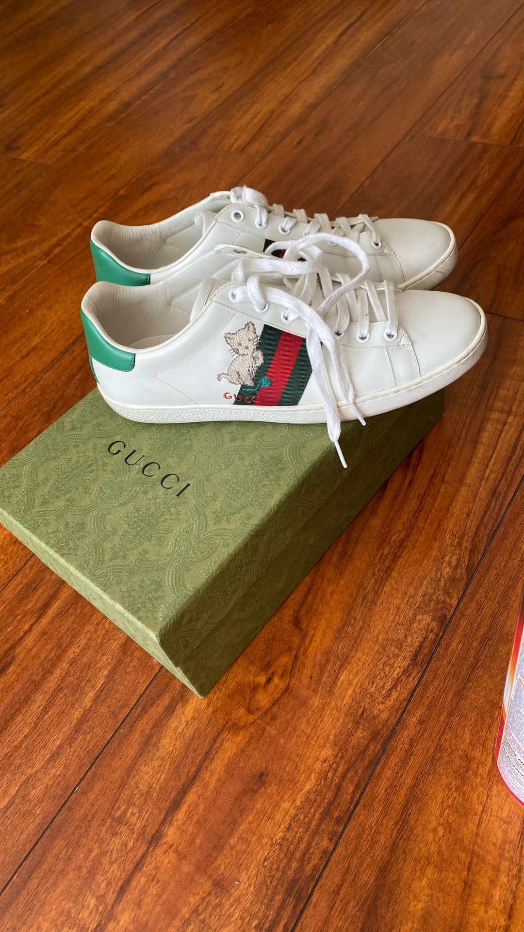 Gucci Sneakers
