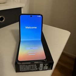 Samsung Galaxy Z Flip5