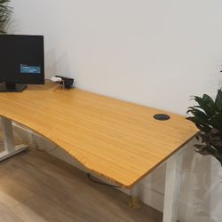 Fully Jarvis Standing Desk – 72” x 30” Natural Bamboo | White Frame