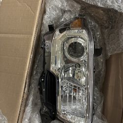 2023 Tacoma headlights