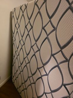 New Queen Mattress
