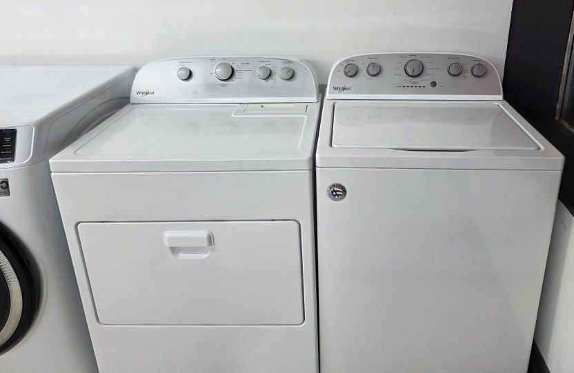 Whirlpool Washer & Dryer 
(Works Great)
Comes w/ Warranty 
Delivery Available

Our Store is Located at:
1260 Highway 85 North 
Fayetteville,  GA 