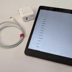 Apple iPad Mini 2 16GB PERFECT Condition Open To Reasonable Offers