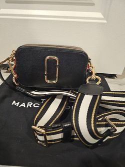 Marc Jacobs Snapshot 