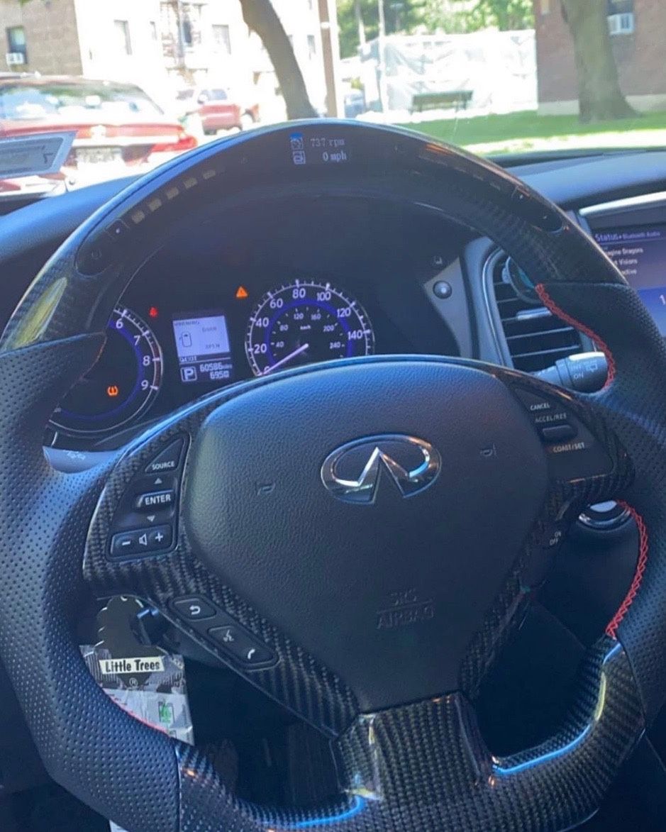 G37 LED Carbon Fiber Steering Wheel