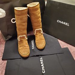 Chanel Camel Color Quilted Lambskin Leather Boots i original box