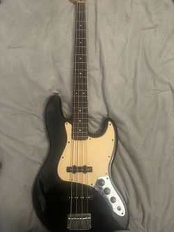 Black Jazz-Style 4-String Electric Bass Guitar