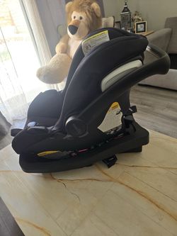 Evenflo Infant Car Seat with Base