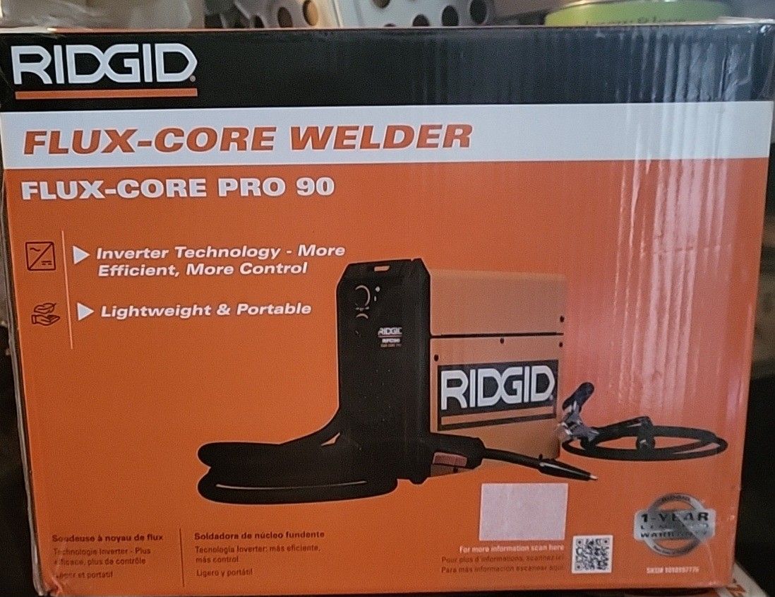 RIDGID 90 Amp 120-Volt Flux Core MIG Welder Model RFC90 (NEW)