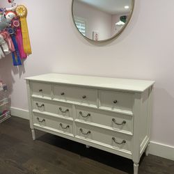 Pottery Barn Blythe Bedroom 