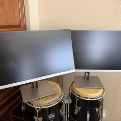 2 HP EliteDisplay Monitors