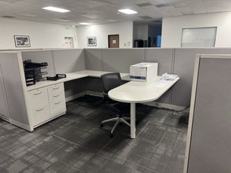 Office cubicle workstations