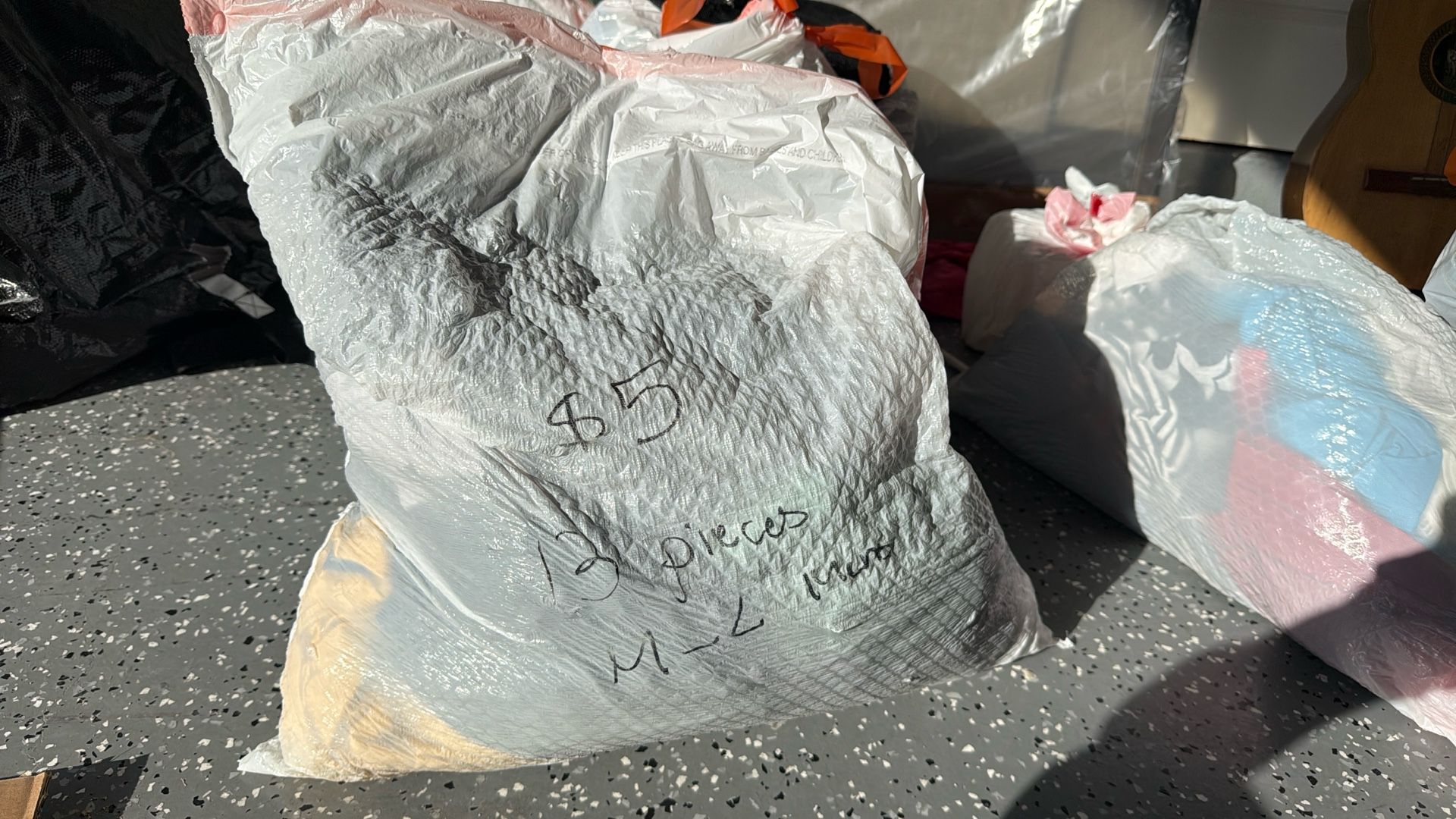 17 Piezas De Pantalones Buena Marca Medium Y Large