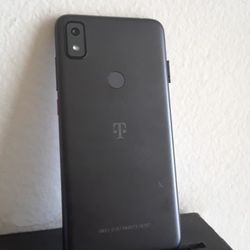 TMOBILE REVVL 4 ANDROID PHONE 32GB  Unlocked  Liberado Cualkier Compania USA South America Mexico Panama Metro Att Telcell