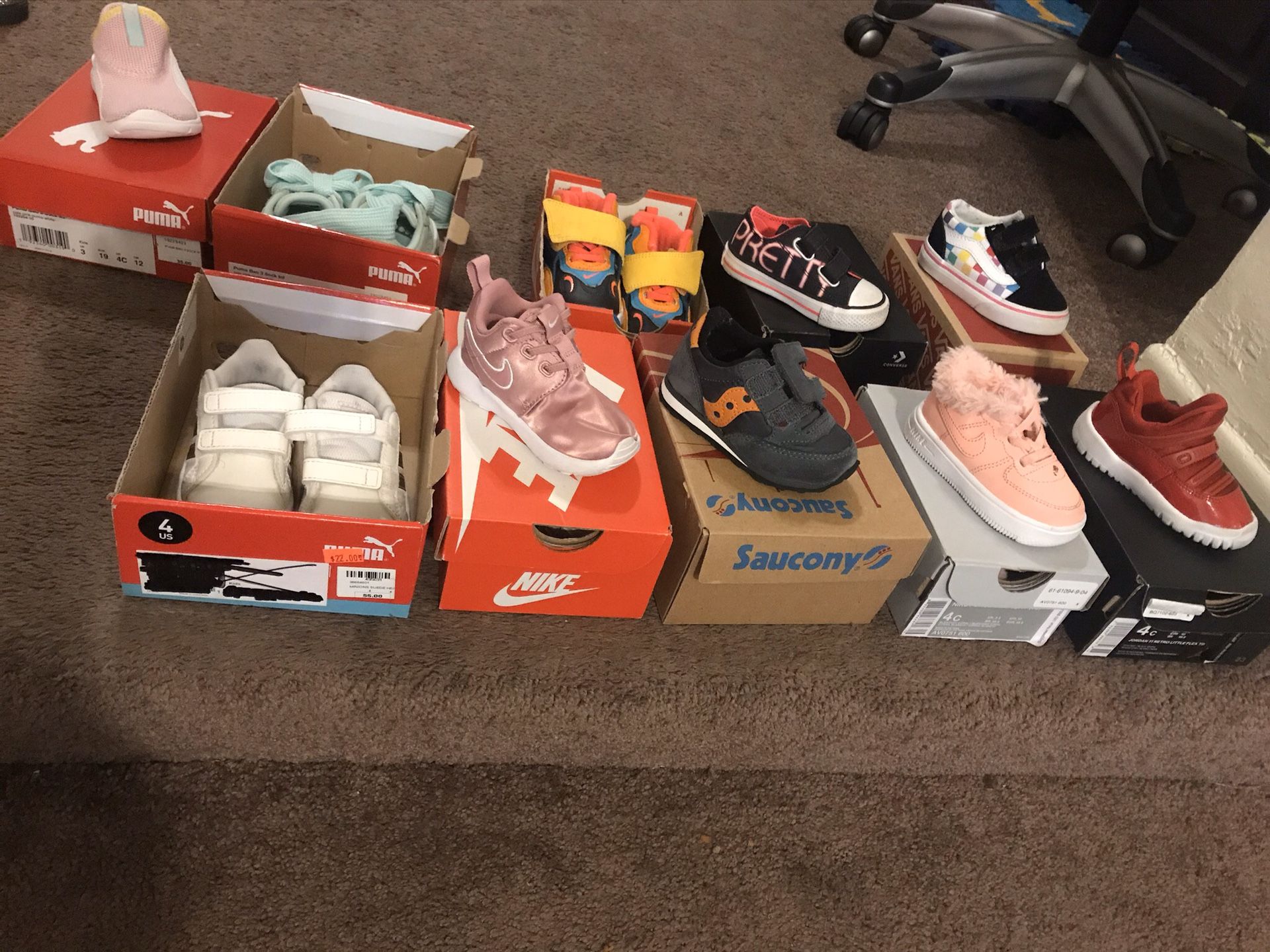 GENTLY USED SIZE 4 SHOES!!! NIKE , VANS AND MORE!!