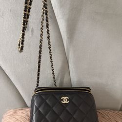 Chanel vanity bag